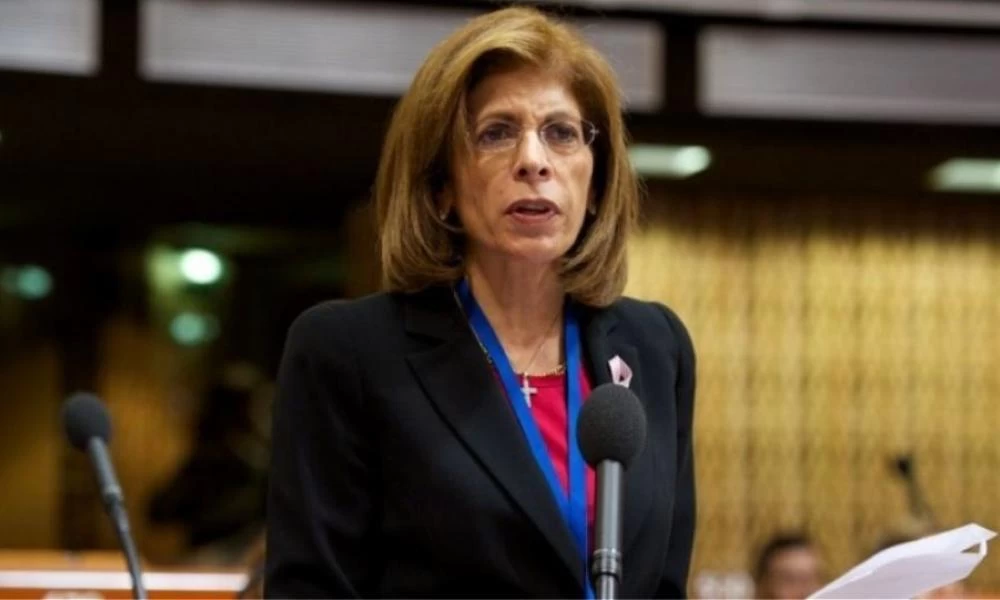 Σ.Κυριακίδου: Υπάρχει φως στον ορίζοντα να σταματήσουμε την πανδημία